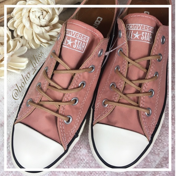 ⭐️CONVERSE | 7 Dainty Blush All Star Sneakers NEW - Picture 4 of 7